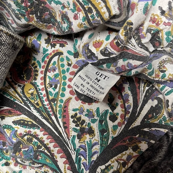 Vintage GET! Womens Medium Acid Wash Faded Black Denim Patchwork Jean Jacket - Picture 8 of 11